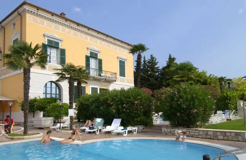 Ansicht - Hotel Direkt