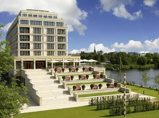 Hotel Nächte - Bild 1