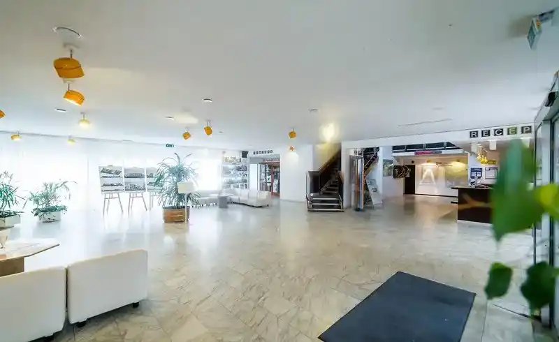 Aufnahme - Nächte Hotel