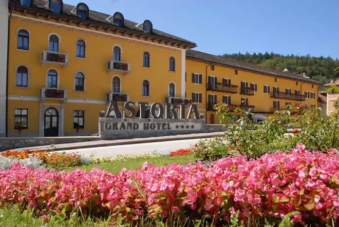 Aufnahme - Grand Hotel