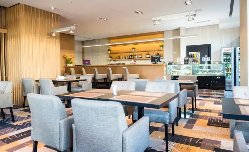 Atrium Apartamenty - Bild 3