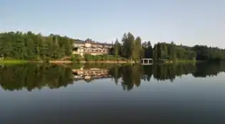 Silvester im Bayerischen Wald im Das Dreiburgensee Naturhotel & Spa in Thurmansbang