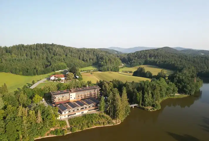 Aufnahme - Silvester im Das Dreiburgensee Naturhotel & Spa in Thurmansbang Bayerischer Wald