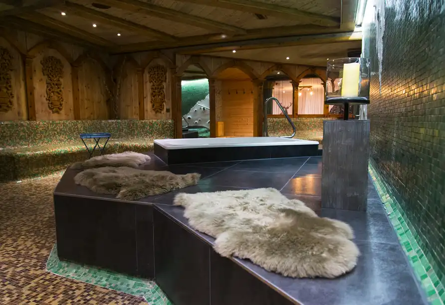 Aufnahme - Berghotel Basur