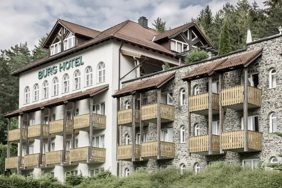 Aufnahme - Burghotel Hohen