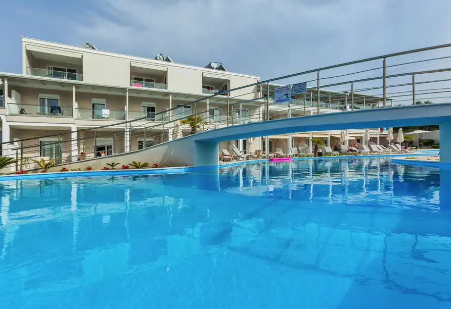 Detail - Chalkidikis Anna