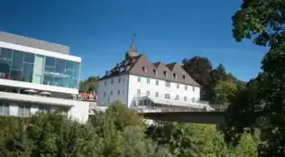 Das Schloss an der Eisenstrasse in Waidhofen