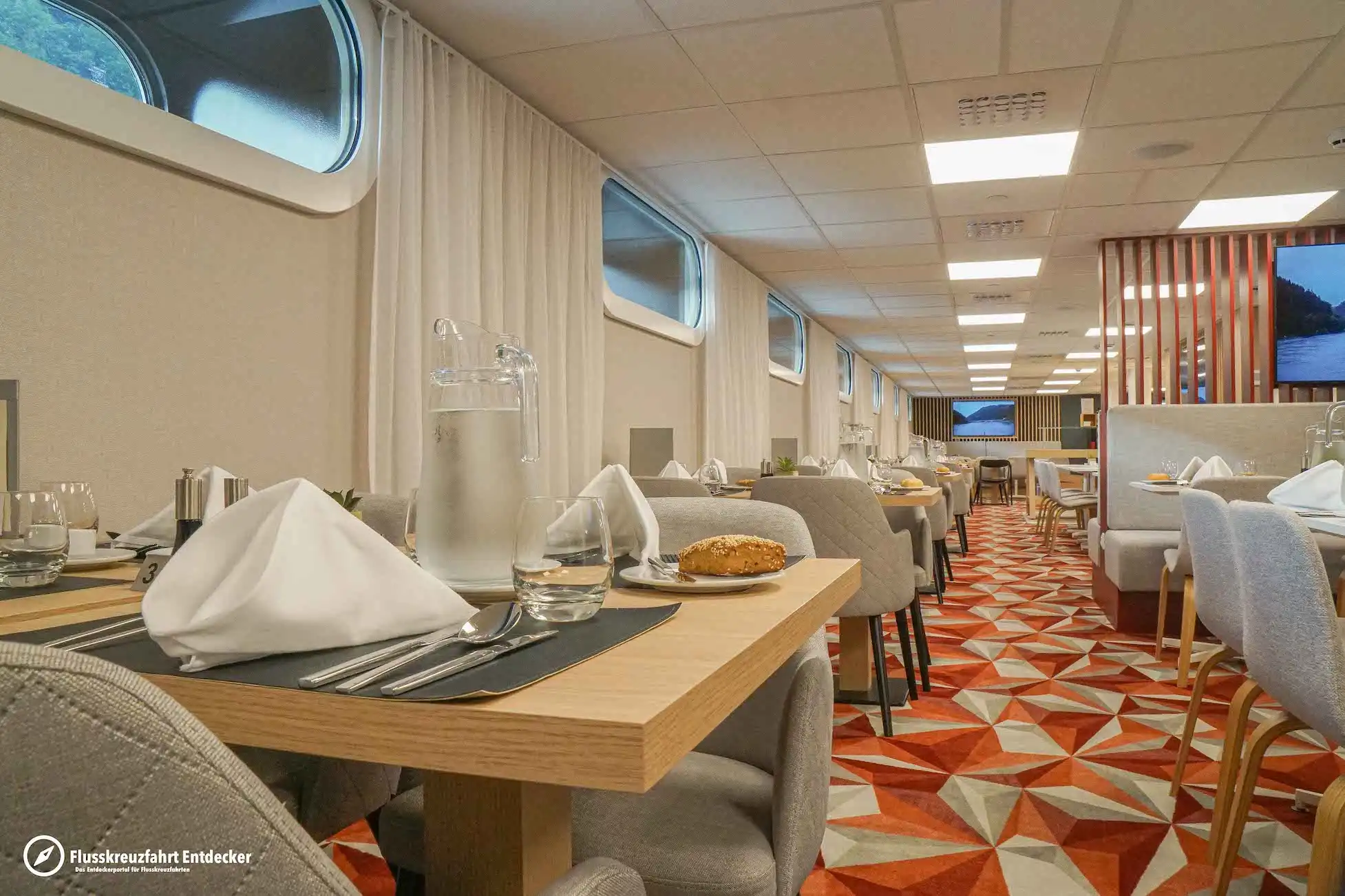 Aufnahme - Donaukreuzfahrt All