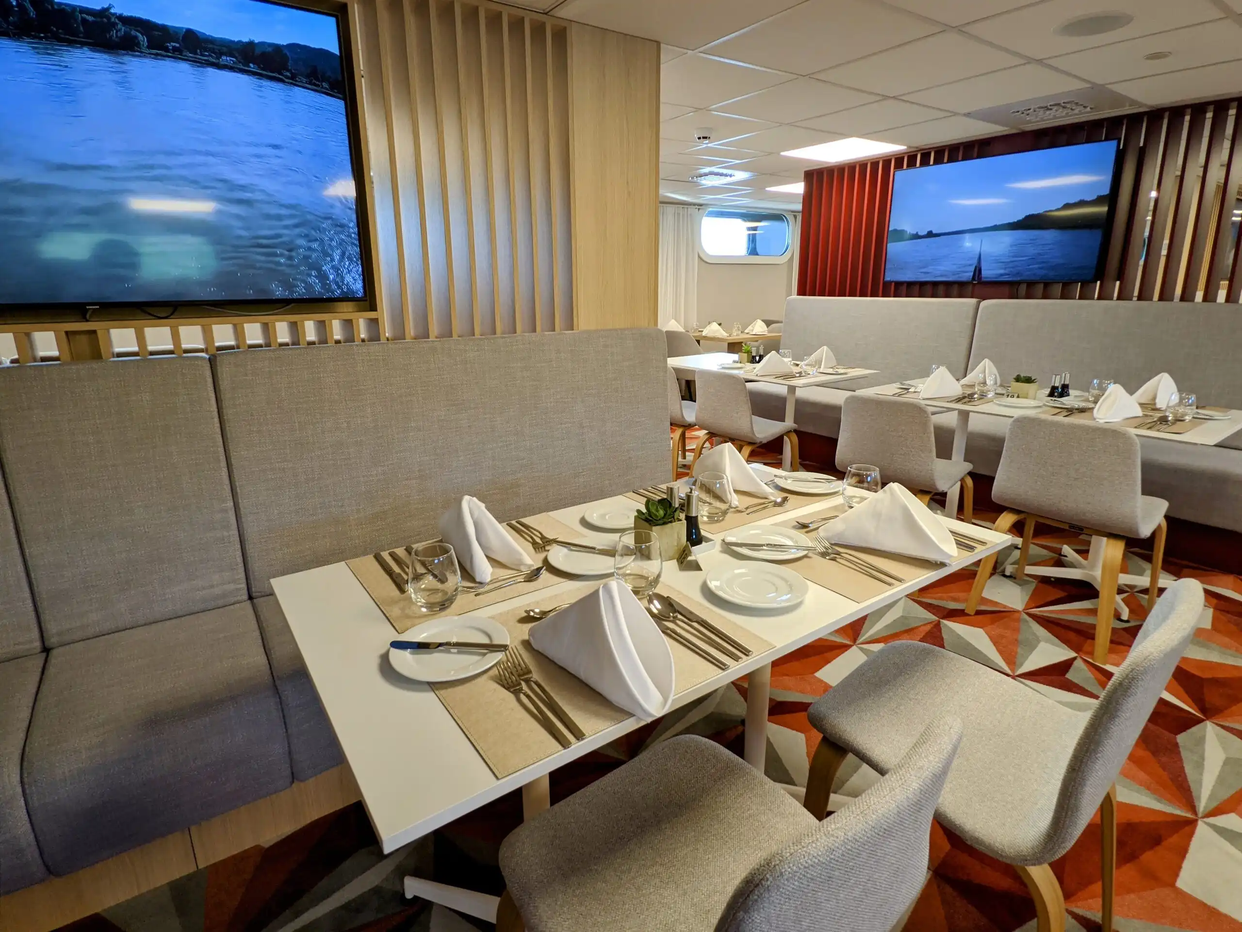 Aufnahme - Donaukreuzfahrt All