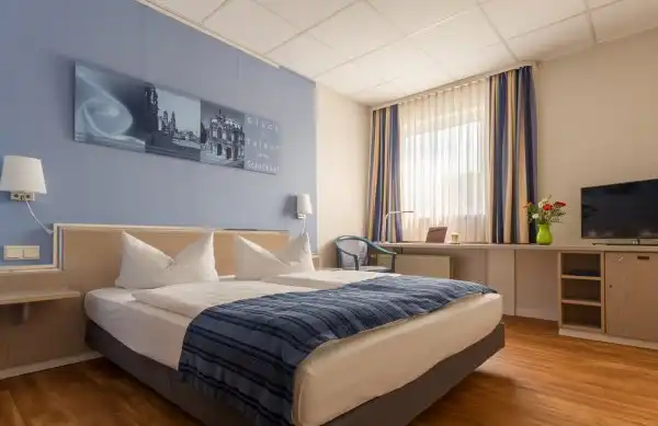 Ansicht - Hotel Dresden