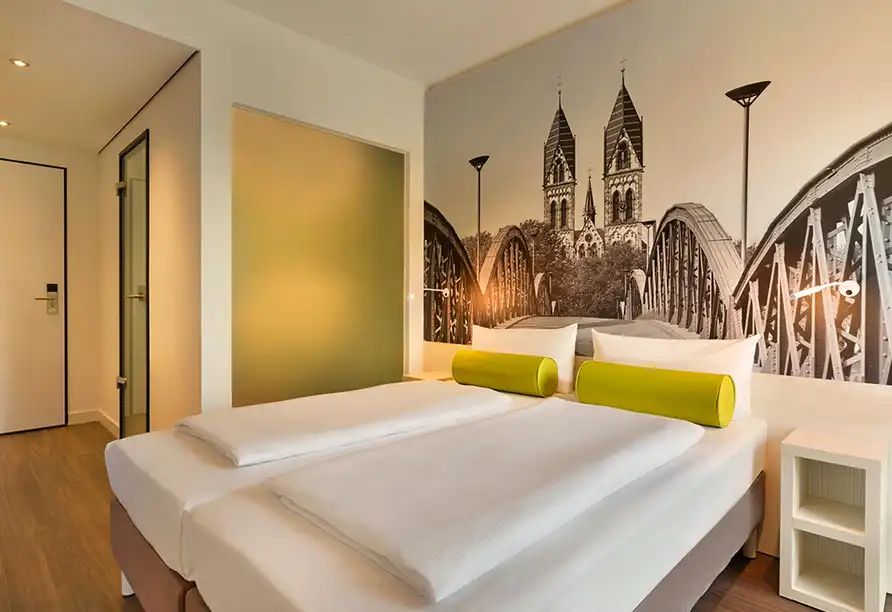 Impression - Dresden Hotel Super 8 by Wyndham Dresden Zentrumsnahe Lage