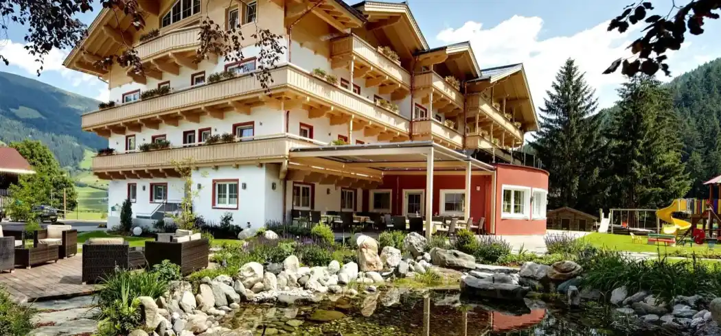 Familienhotel Salzburger - Bild 2