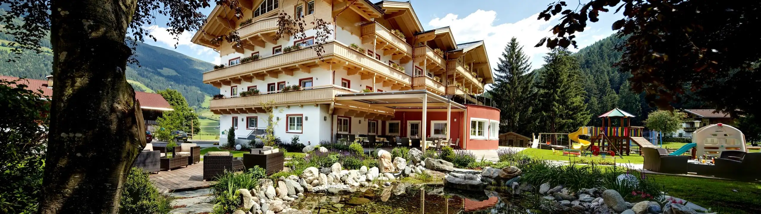 Aufnahme - Familienhotel Salzburger