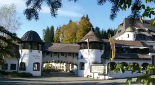 Wellnessurlaub Fieberbrunn Hotel Schloss Rosenegg
