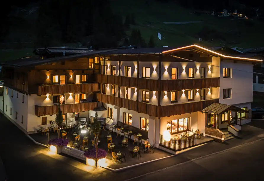 Aufnahme - Hotel in Längenfeld