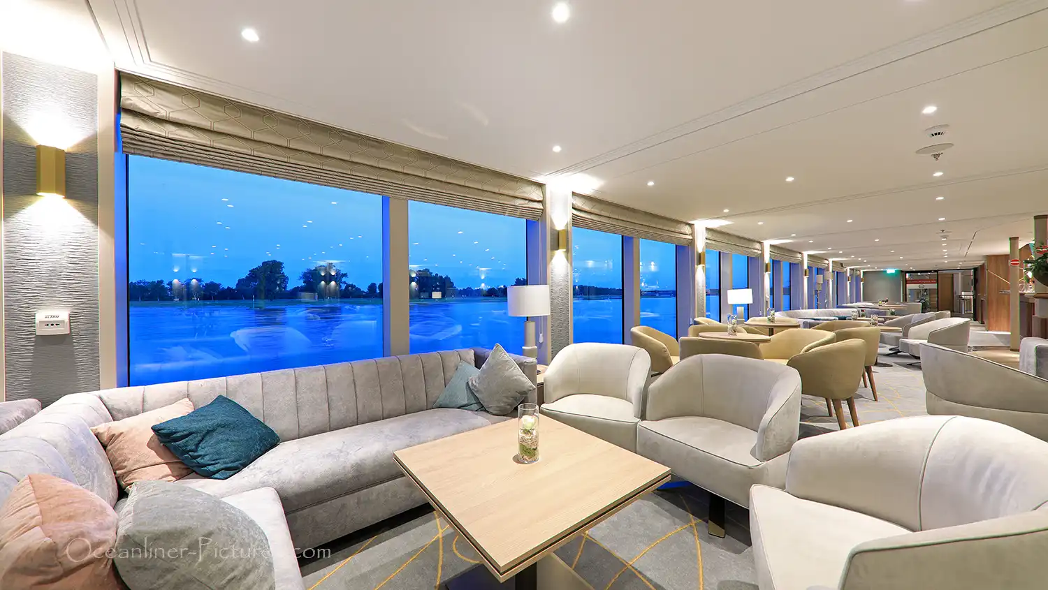 Aufnahme - Flusskreuzfahrt Weihnachtsmärkte