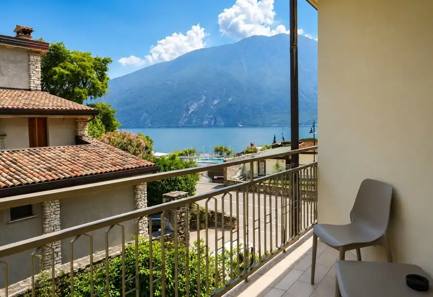 Ansicht - Hotel Garda Bellevue in Limone sul Garda am Gardasee