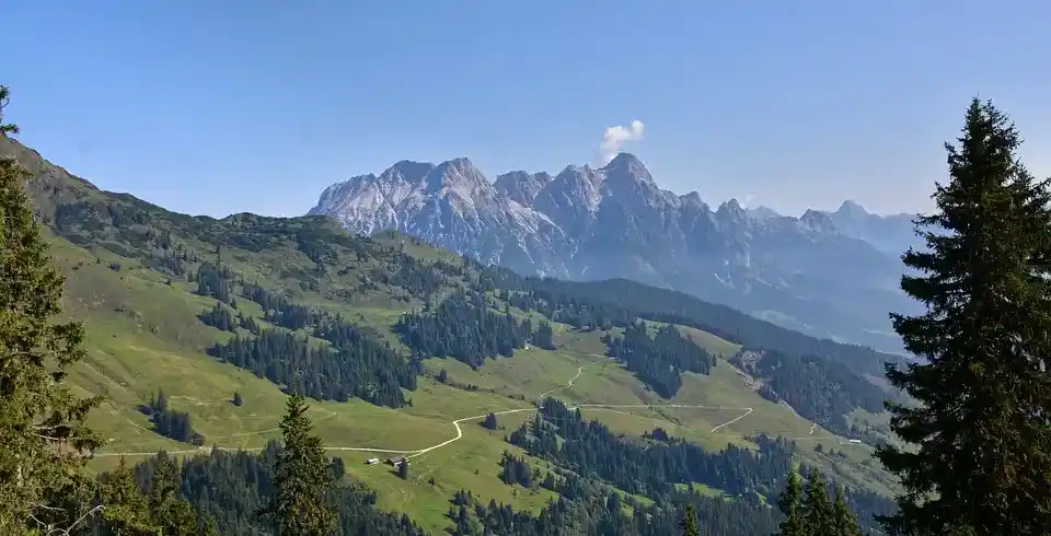 Hotel Almrausch - Bild 1