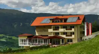 Hotel Alpenroyal in Jerzens