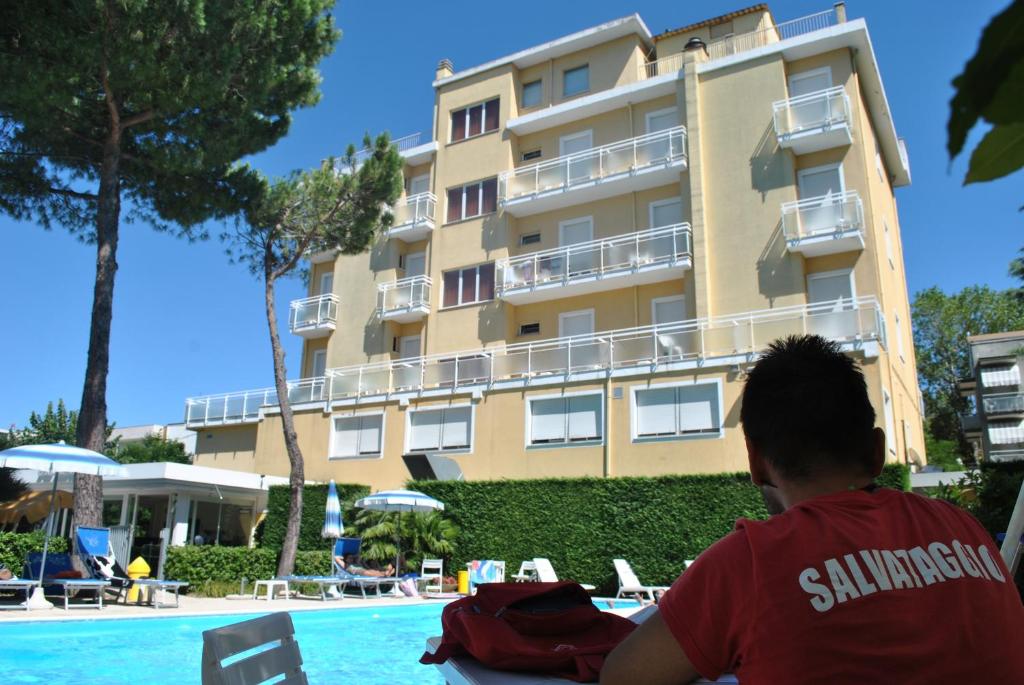 Hotel Bahama 3 Nächte Rimini mit Frühstück ab 104€