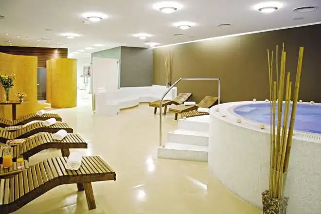 Aufnahme - Hotel Bristol