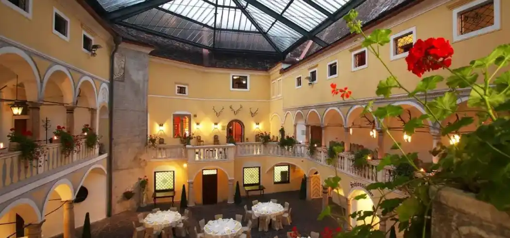 Hotel Schloss - Bild 4