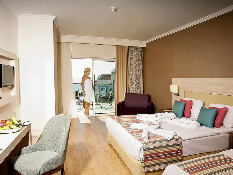 Aufnahme - Hotel Side