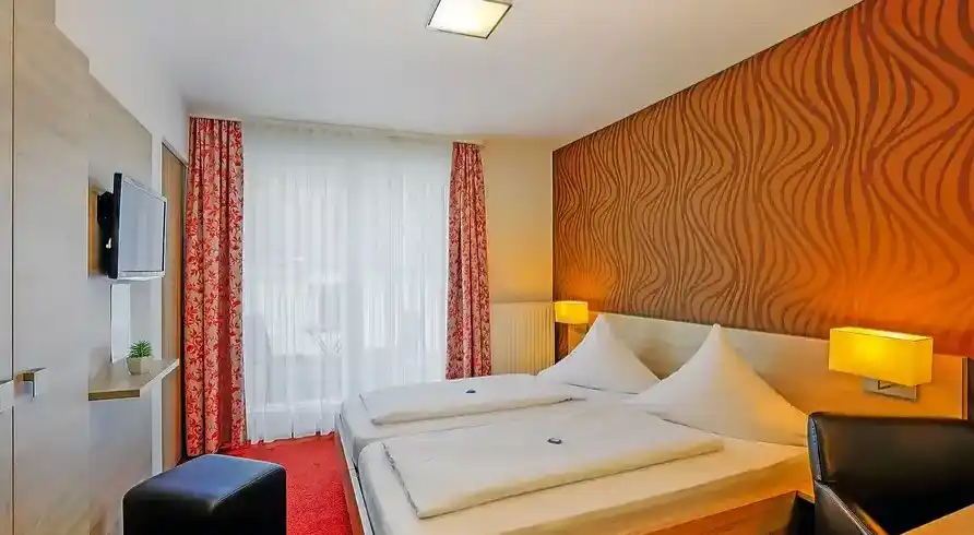 Hotel Lindenhof - Bild 2