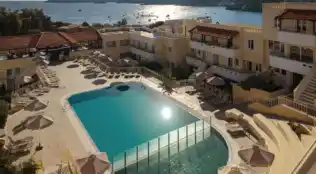 Alexander House Hotel in Agios Pelagia