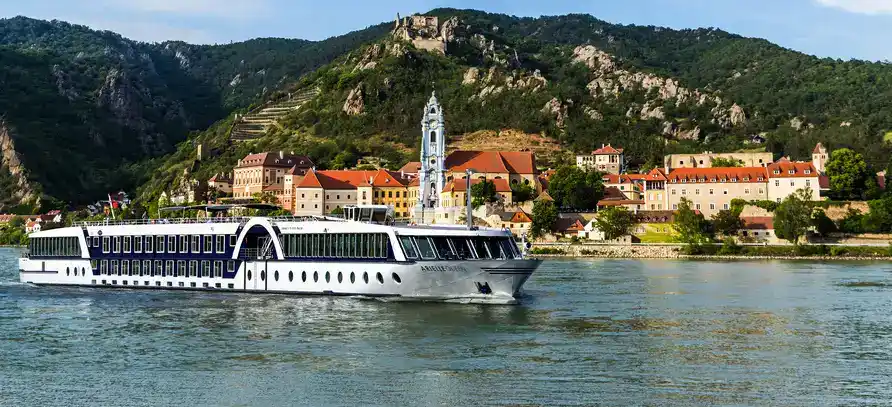 Foto - Auf der Donau ins neue Jahr 2027