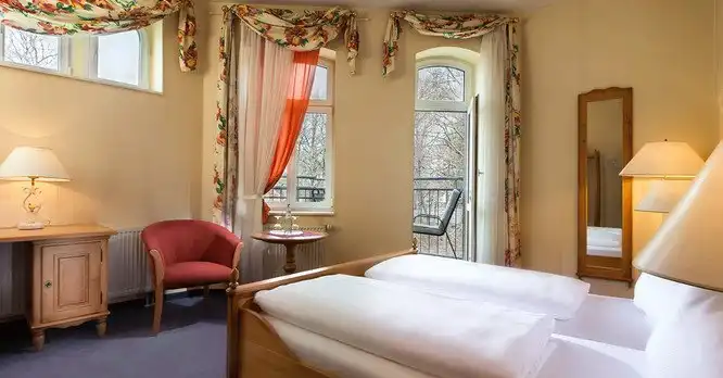 Galerie - Schloss Schweinsburg