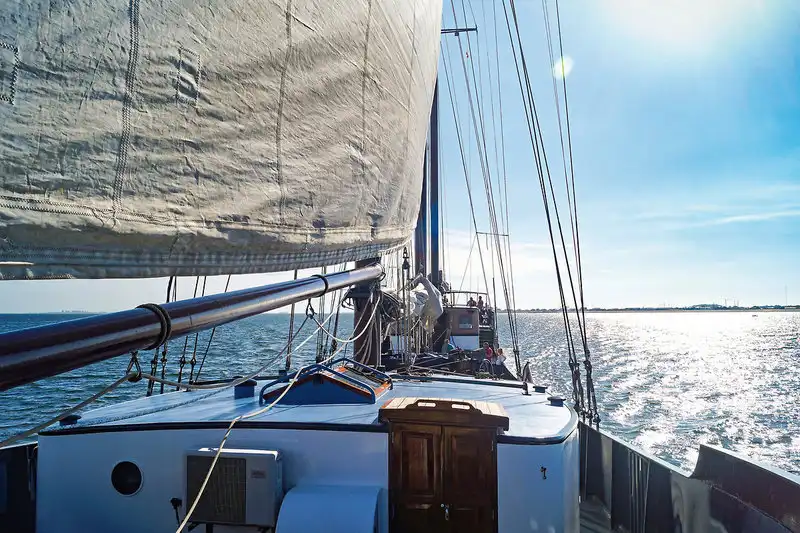 Ansicht - Segelschiff und Rad um Holland