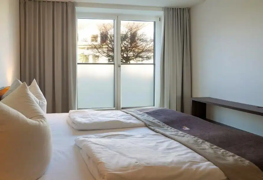 Strandhotel Dranske - Ansicht 4