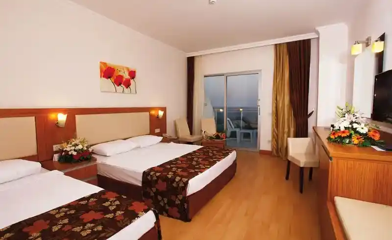 Impression - Cenger Beach