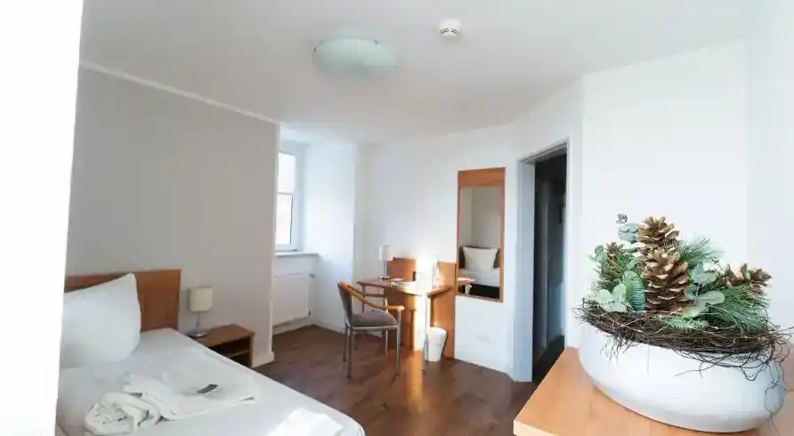 Nienburg Saale - Bild 4