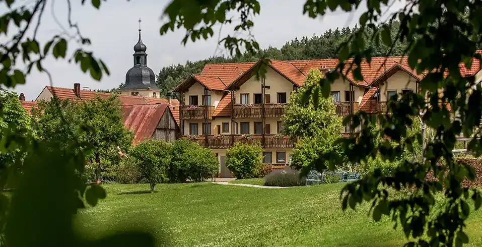 Foto - Oberpfalz Hollerhöfe - Zu Gast im Dorf in Waldeck bei Kemnath