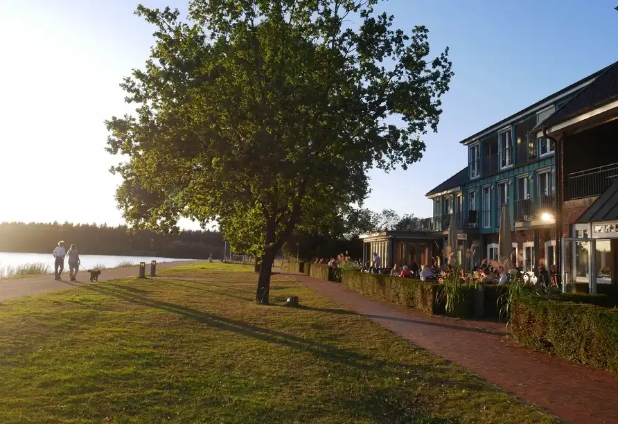 Aufnahme - Oldenburger Münsterland Hotel Seeblick in Friesoythe