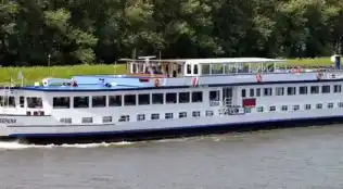 Rad und Schiff durch Holland