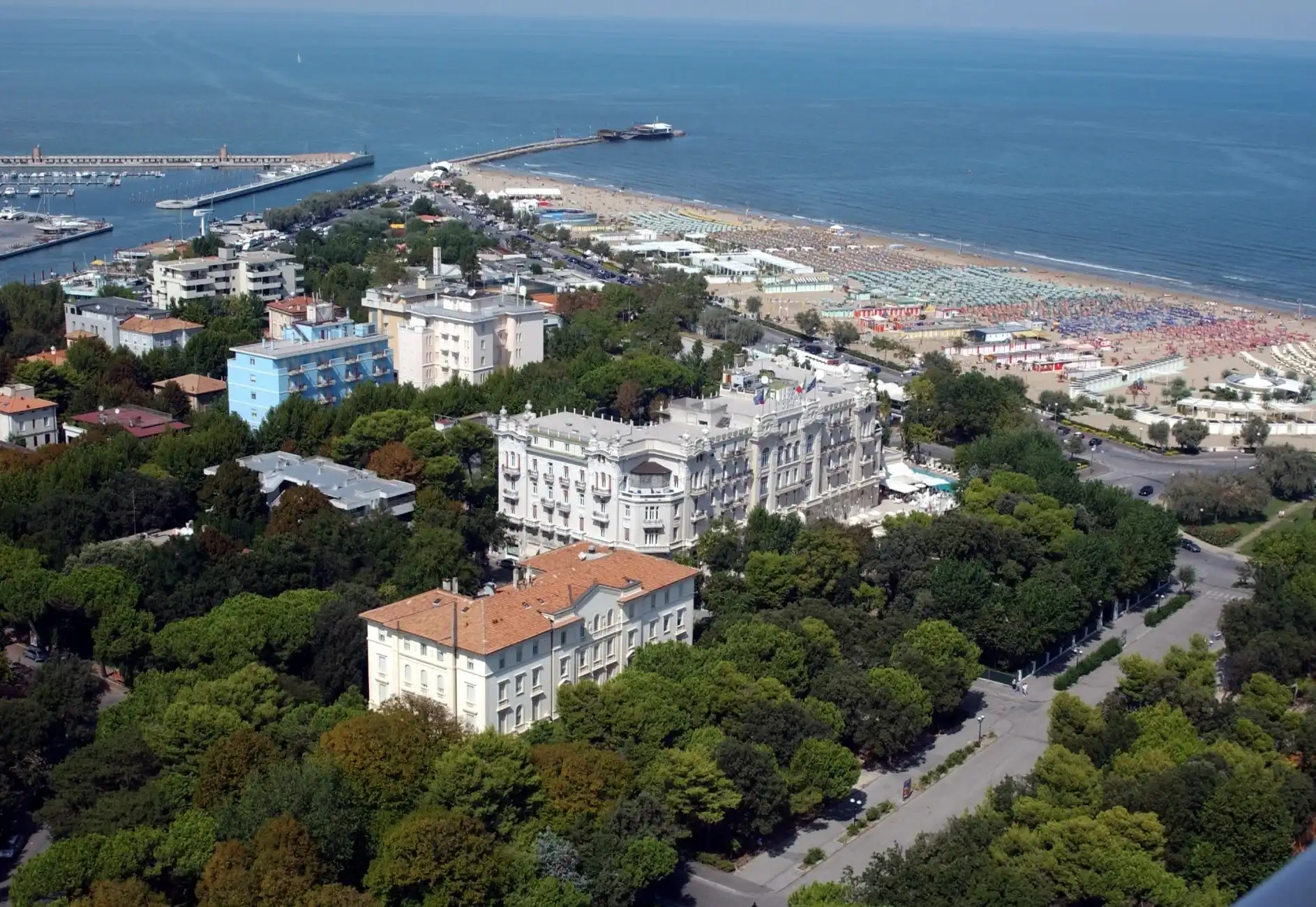 Residenza Parco Fellini Rimini 7 Nächte ab 657€