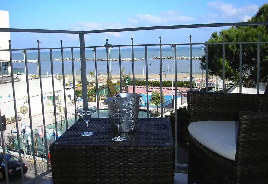 Rimini 3 Nächte Hotel Playa HP ab 139€