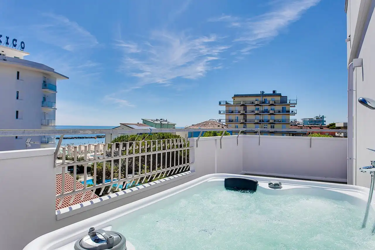Rimini Wohlfühloase am Meer Evo Boutique Hotel  3 Nächte ab 211€