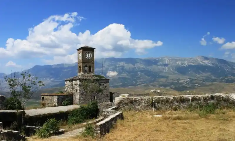 Rundreise Albanien 8-tägige Flugreise mit Ausflugspaket