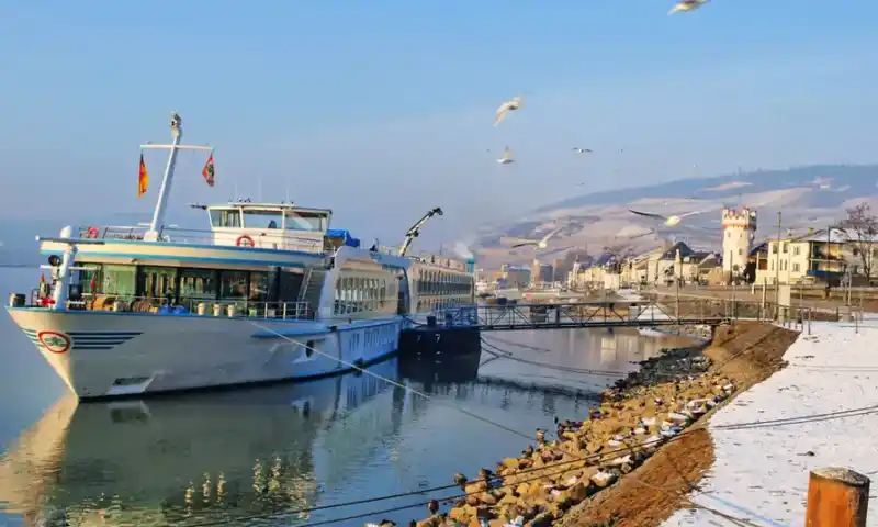 Rhein – Tal der Loreley Silvester am Rhein und Silvesterfeier auf den Schiff