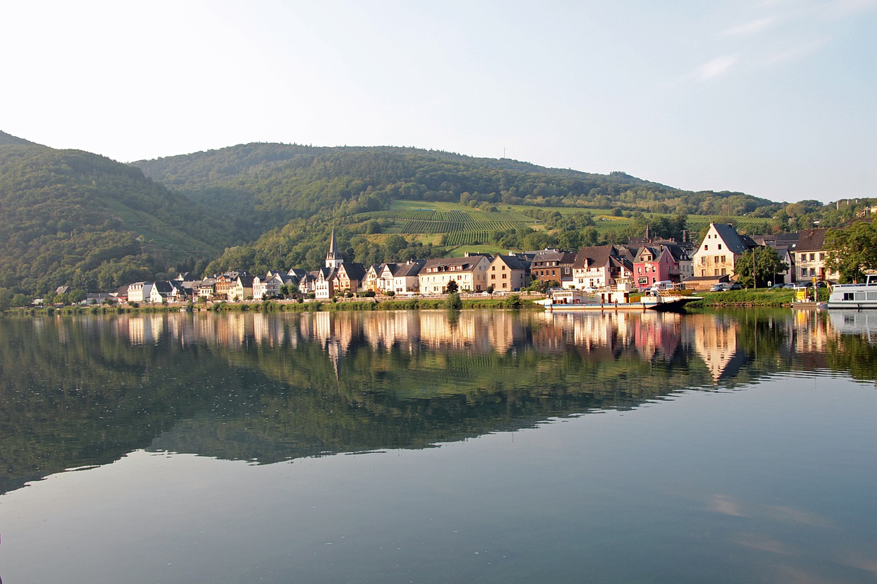 Silvester an der Mosel 4 Tage Halbpension ab 199€ - Reisen-Supermarkt
