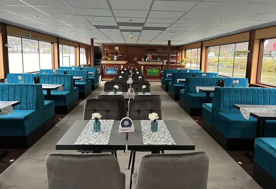 Aufnahme - Silvester Schiffahrt Rhein