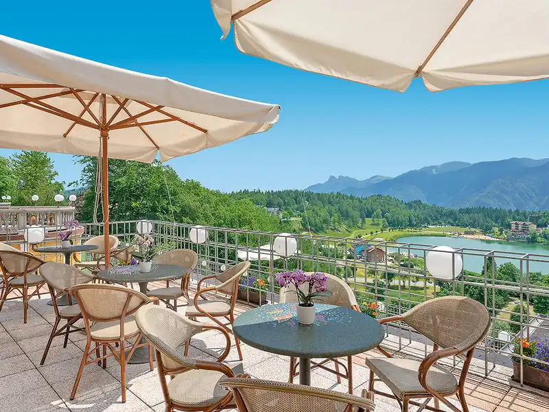 Aufnahme - Grand Hotel