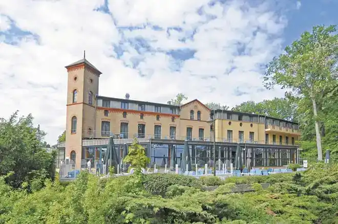 Ein charmantes Hotel mit einer Aussicht auf den Hafen von Wismar. Das Hotel Seeblick bietet ein charmantes Ambiente und ist