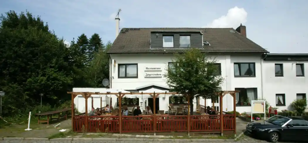 Foto - Silvester Nordsee-Elbe-Weser Hotel Restaurant Jägerstuben in Ritterhude