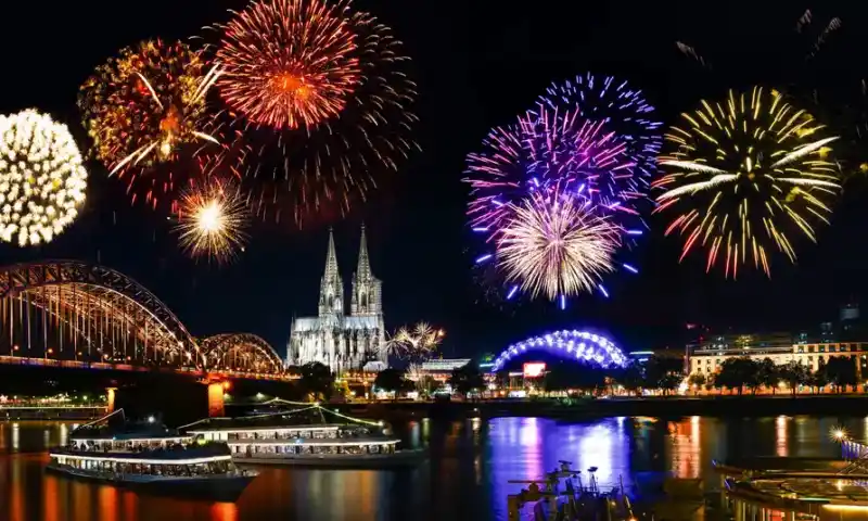 Silvester-Schifffahrt auf dem Rhein ab Köln The Deutz, a Tribute Portfolio Hotel in Köln