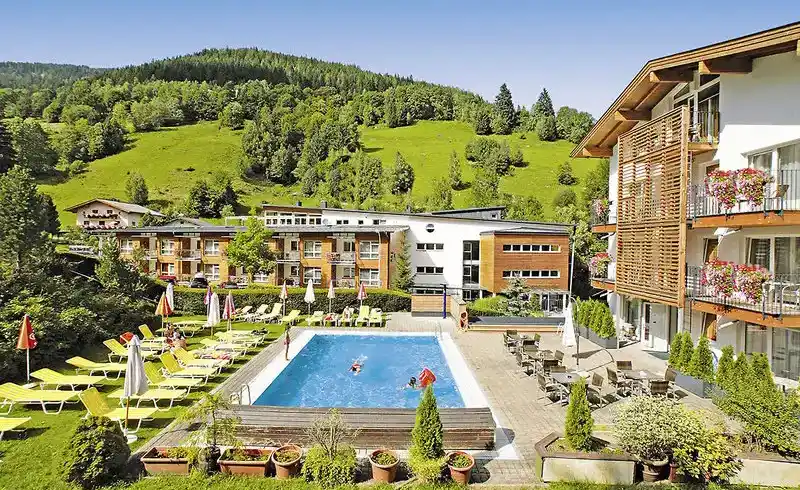 Hotel Waldhof - Bild 1